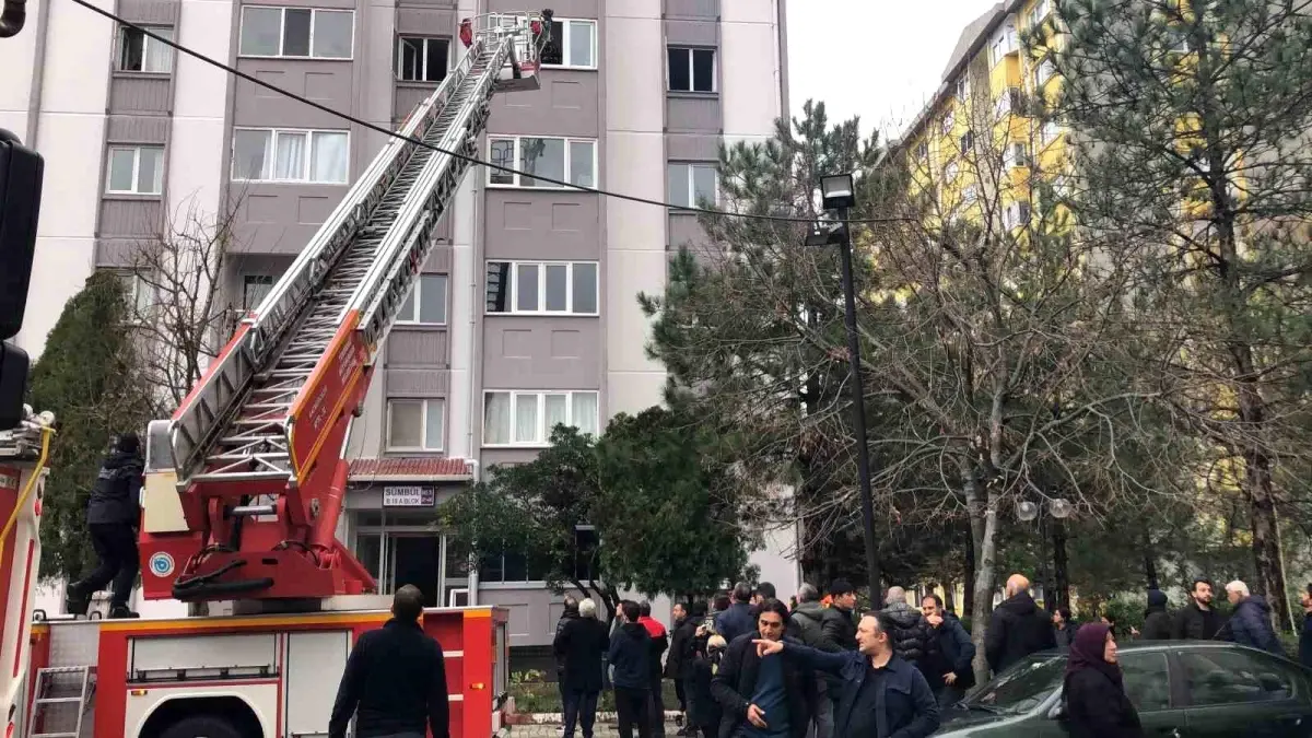 Çorlu’da Yangın: 14 Yaşındaki Çocuk Ağır Yaralandı